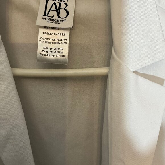 Cherokee Lab Coat - Picture 3 of 3